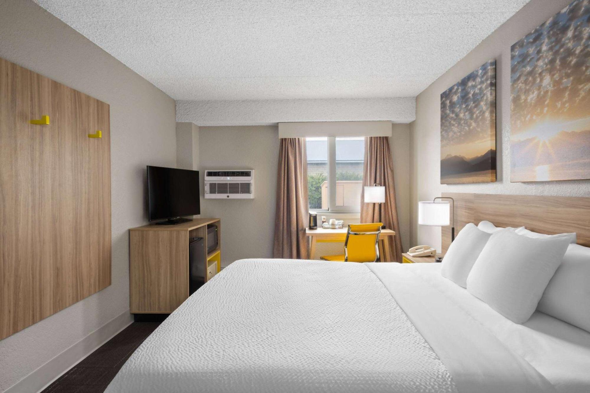 Days Inn & Suites By Wyndham Μπόουζμαν Εξωτερικό φωτογραφία