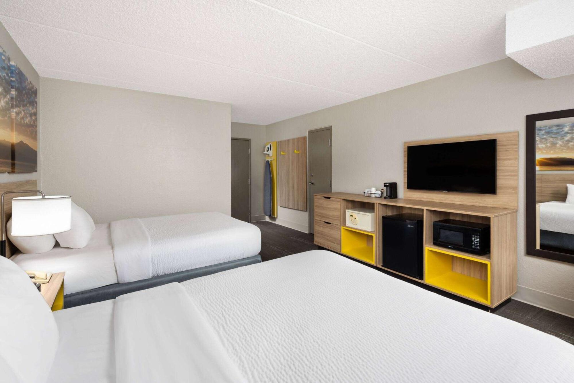 Days Inn & Suites By Wyndham Μπόουζμαν Εξωτερικό φωτογραφία