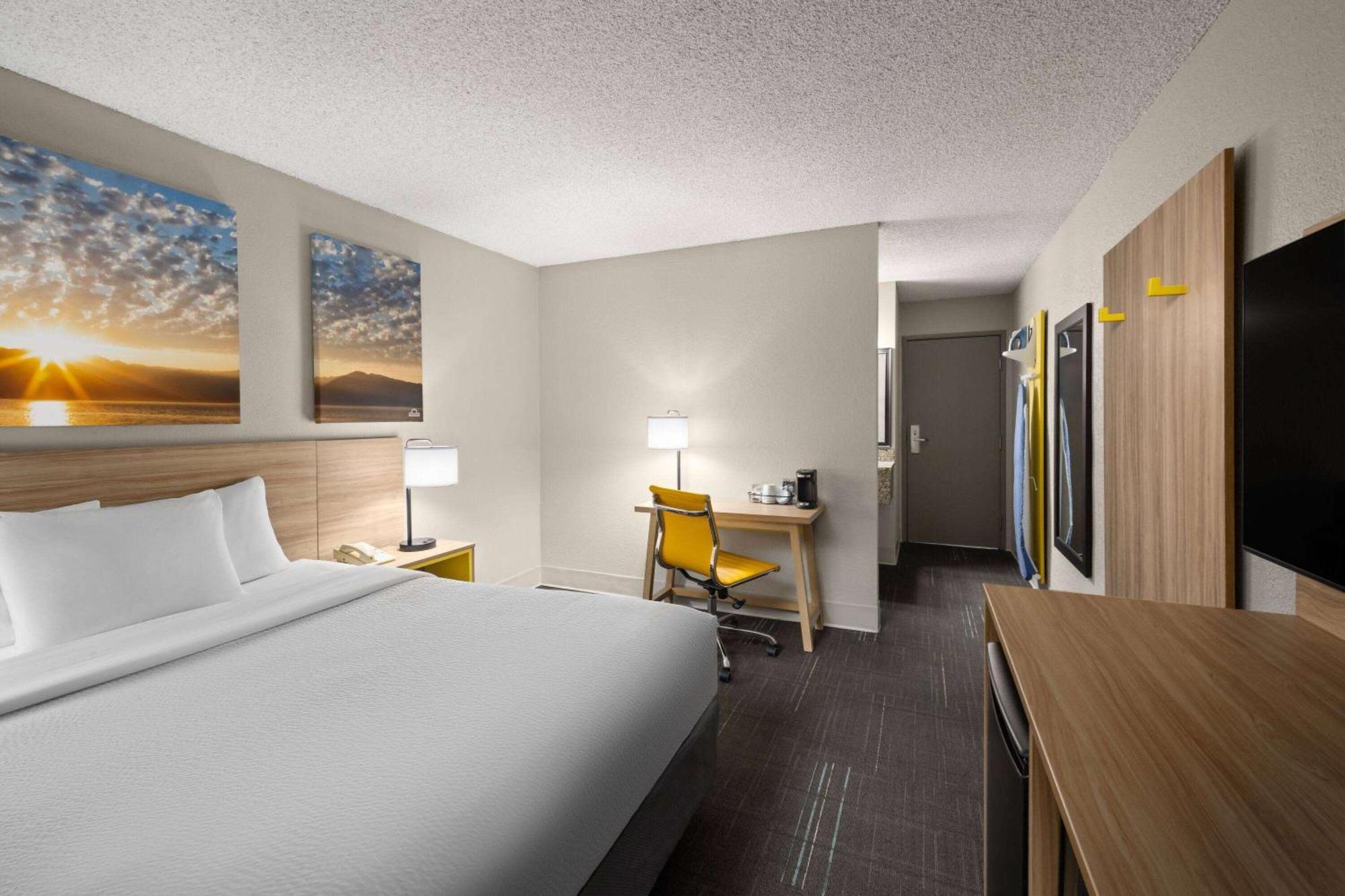 Days Inn & Suites By Wyndham Μπόουζμαν Εξωτερικό φωτογραφία