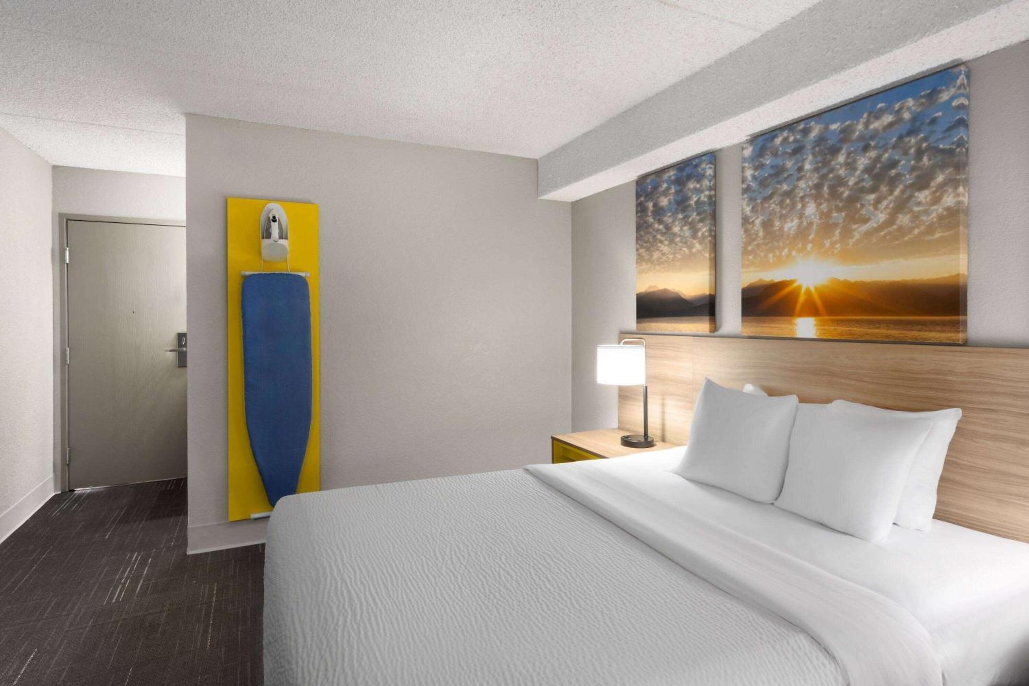 Days Inn & Suites By Wyndham Μπόουζμαν Εξωτερικό φωτογραφία