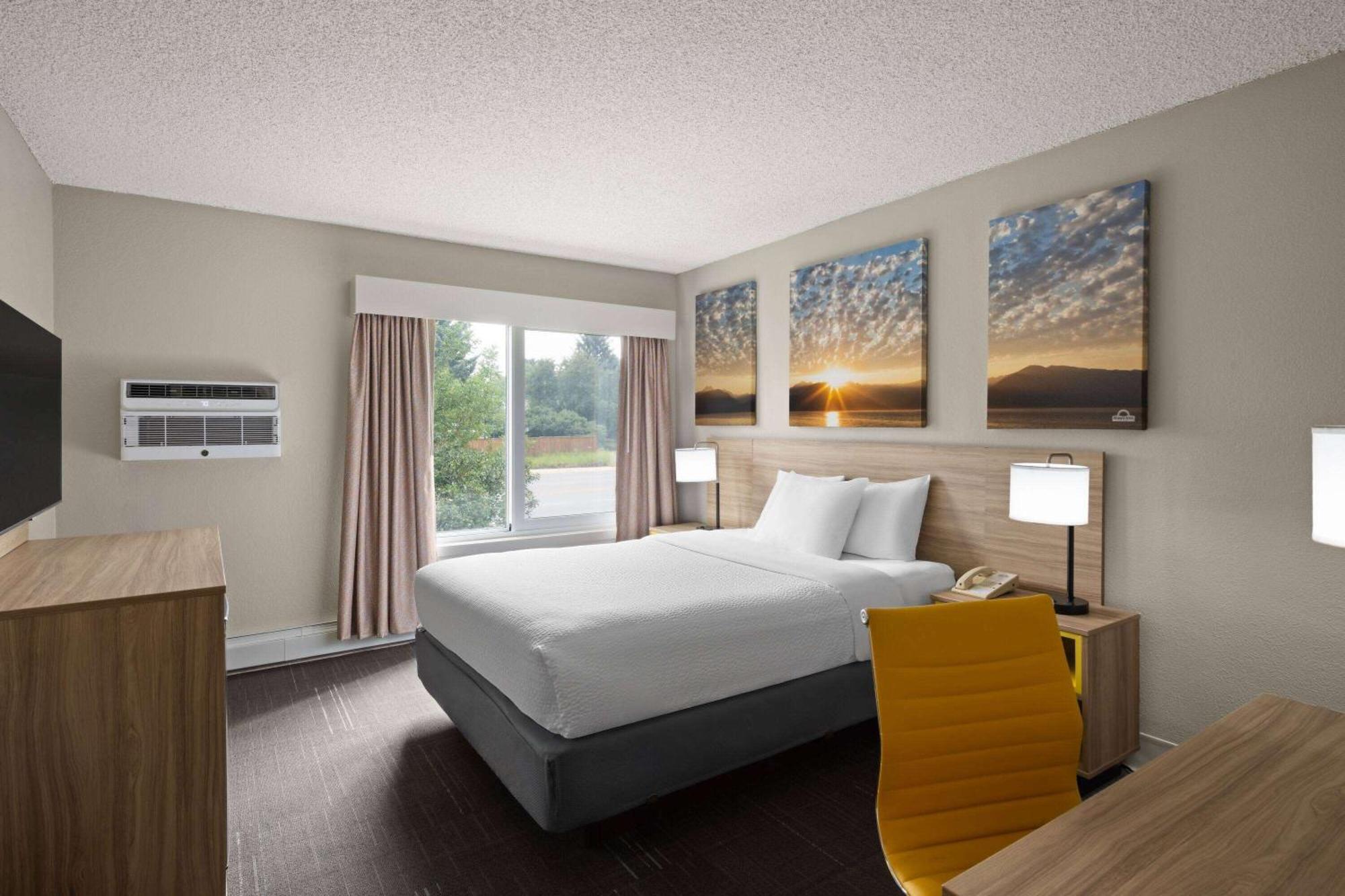 Days Inn & Suites By Wyndham Μπόουζμαν Εξωτερικό φωτογραφία