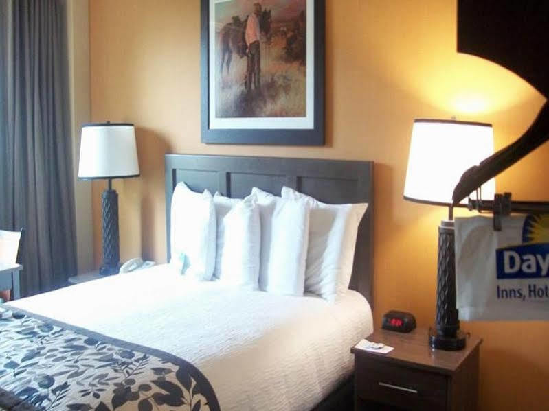 Days Inn & Suites By Wyndham Μπόουζμαν Εξωτερικό φωτογραφία